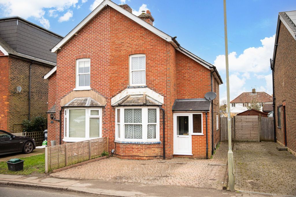Property photo 3 of 16