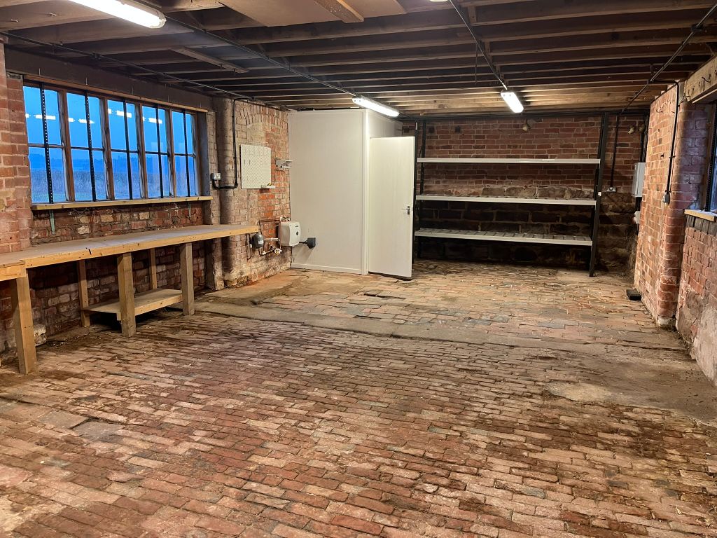 Property photo 2 of 3