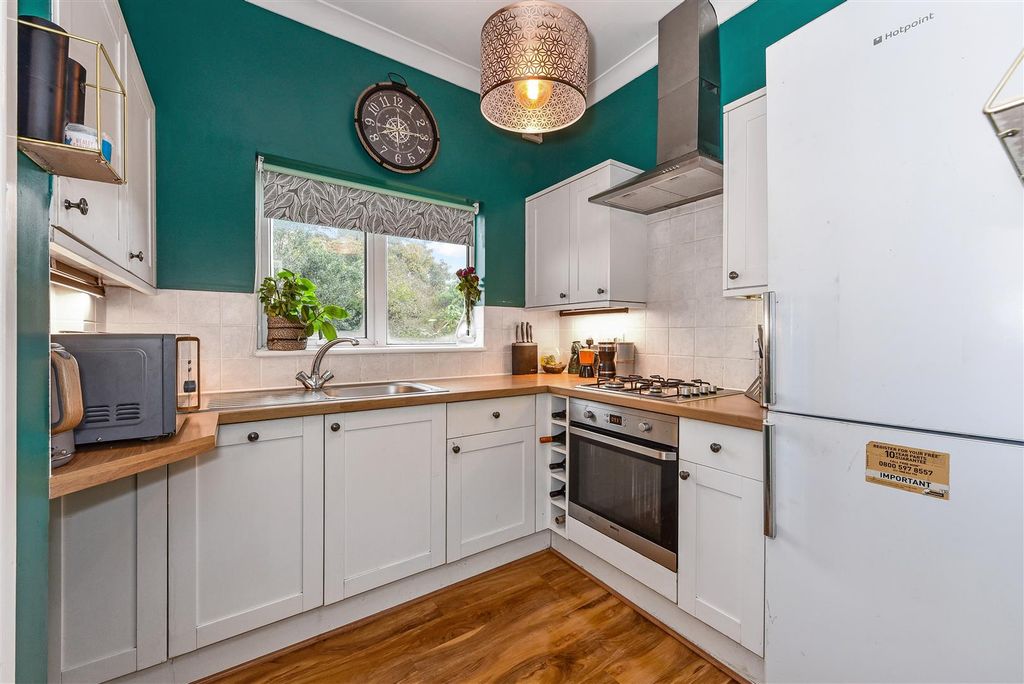 Property photo 3 of 24 Kitchen.Jpg