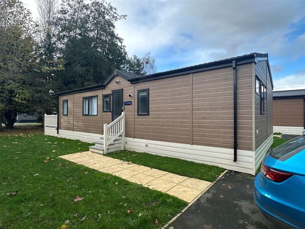 Property photo 1 of 13 4.Jpg