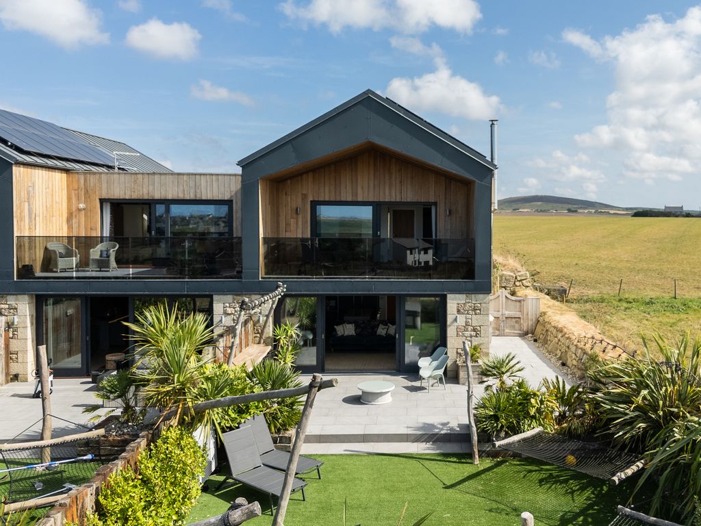 Property photo 1 of 45