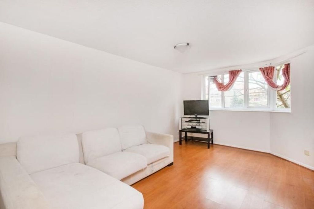 Property photo 2 of 4