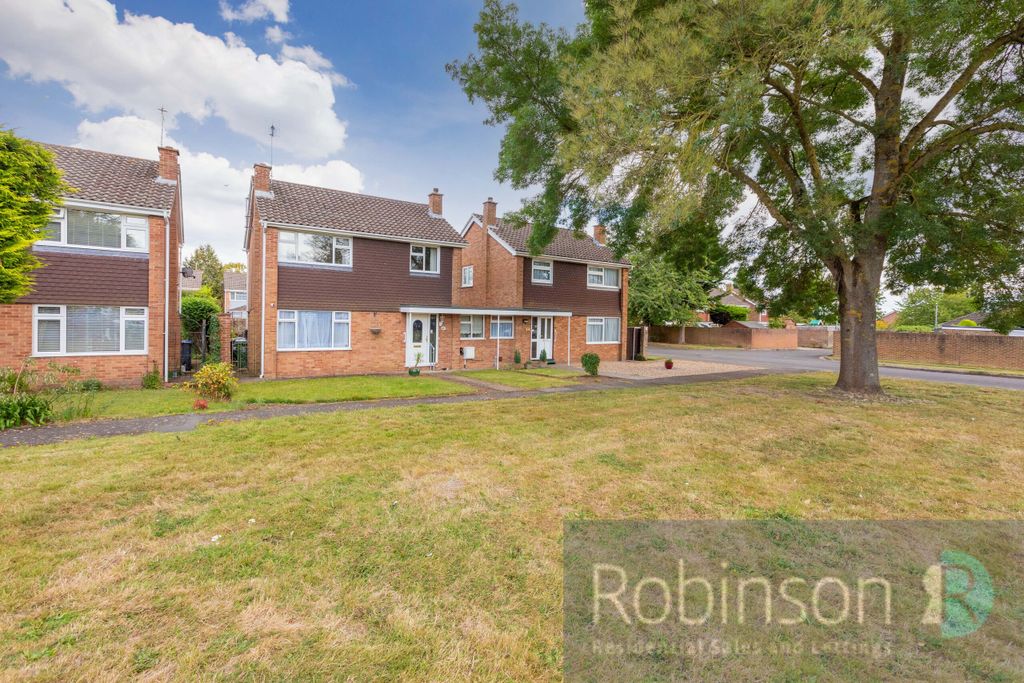 Property photo 1 of 12 14 Ribstone Road-2