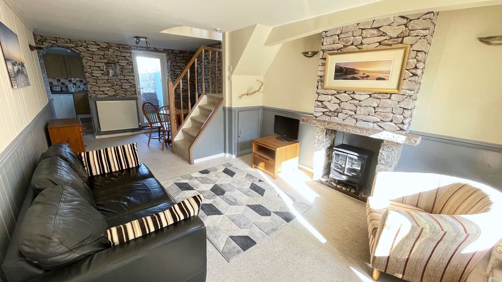 Property photo 2 of 12 Living Dining Room