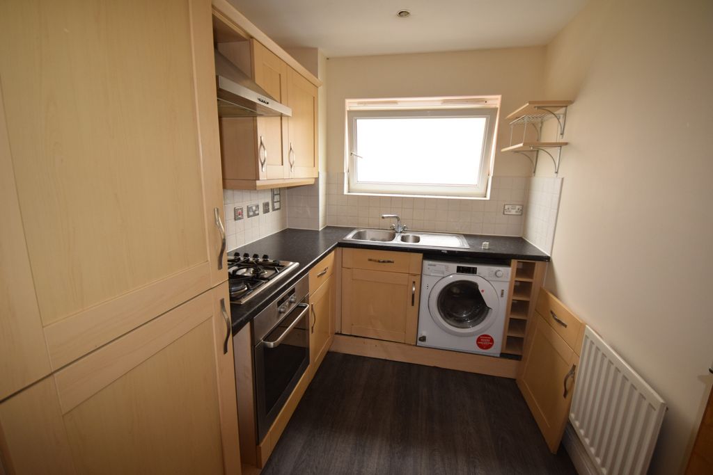 Property photo 2 of 9 Photo 4