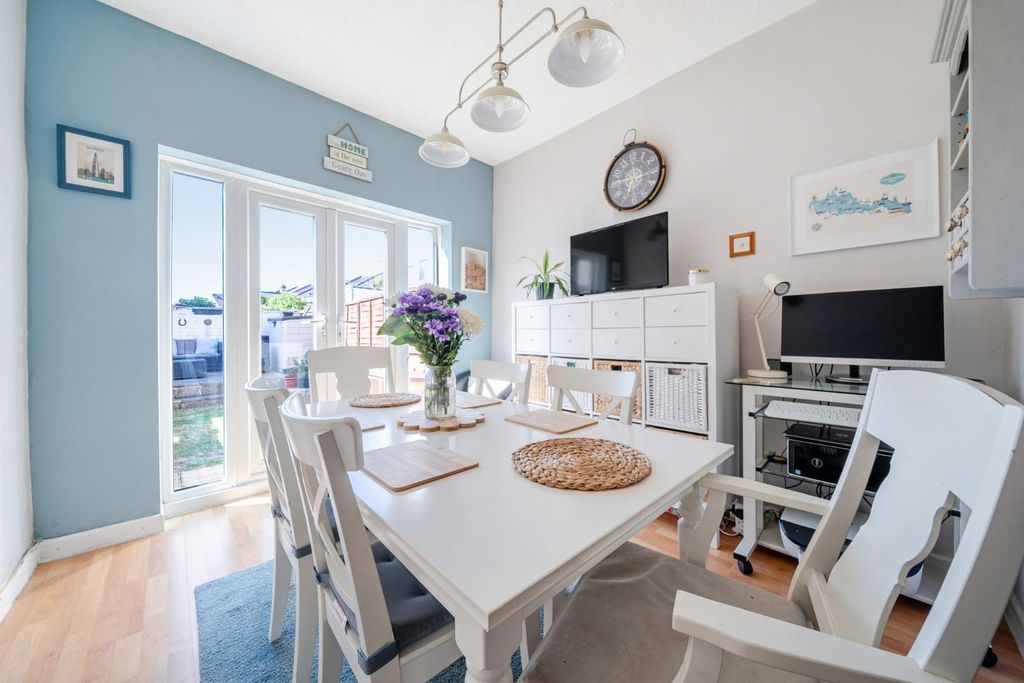 Property photo 3 of 15 14-1336997-14-68A6ee42E0Cdb-14.Jpg