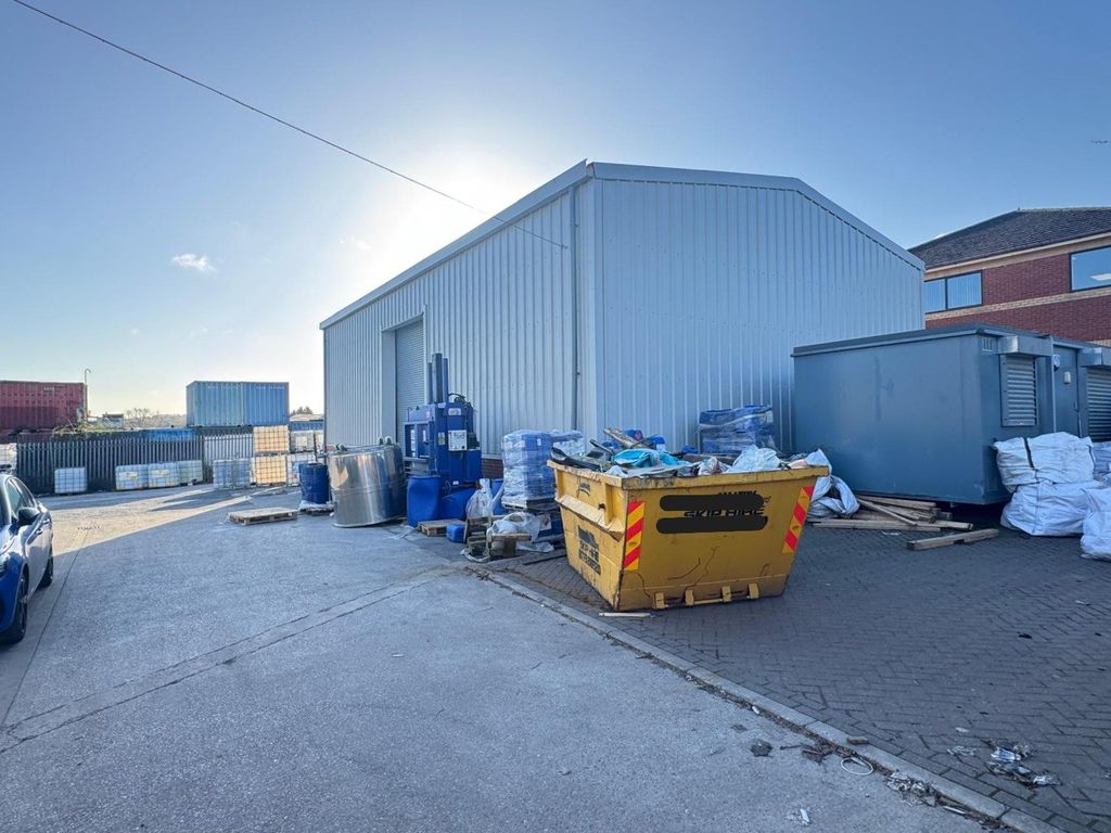 Property photo 3 of 3 Gallery