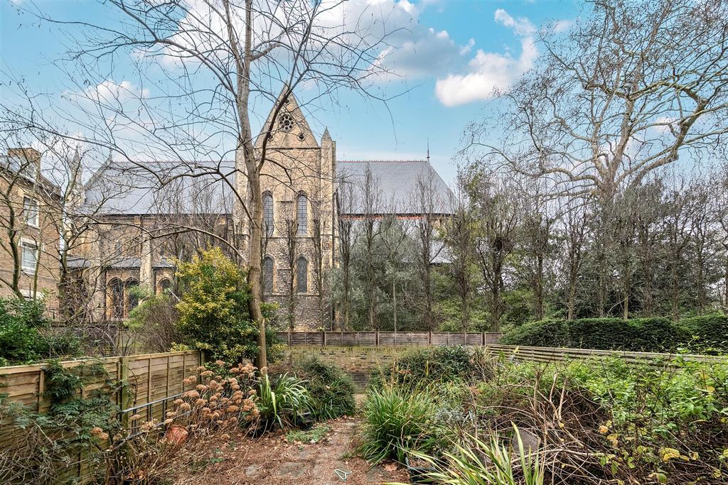 Property photo 2 of 19 1415118-1-699594Ecb1556.Jpg