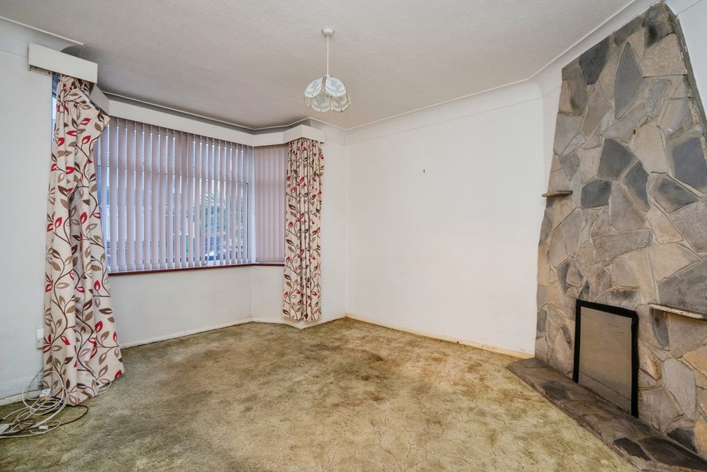 Property photo 2 of 15 Pbox-Img.Jpg