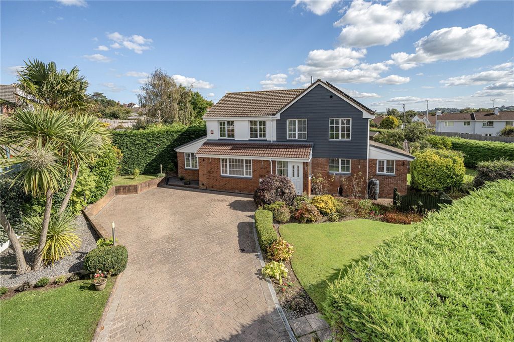 Property photo 1 of 25 Picture No. 10