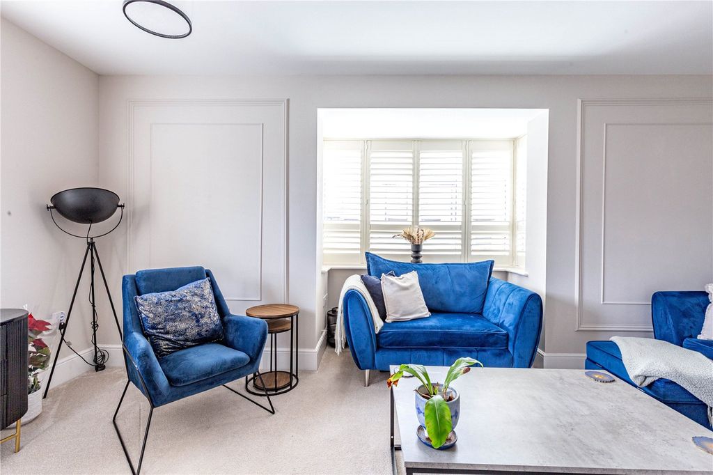 Property photo 2 of 23 Picture No. 29