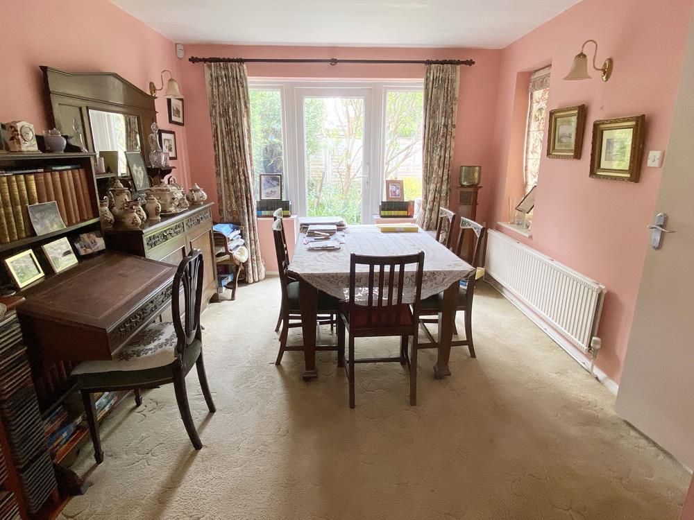 Property photo 3 of 13 Dining Room.Jpg