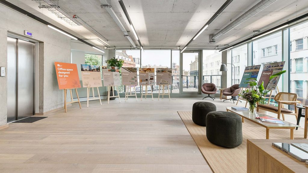 Property photo 2 of 21 The Fulham Centre Fulham Broadway Sw6 Office To Let West London 2Fl.Jpg