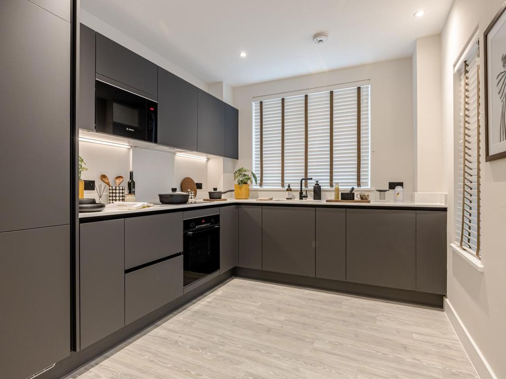 Property photo 3 of 12 Foxtail House, Apartment 56