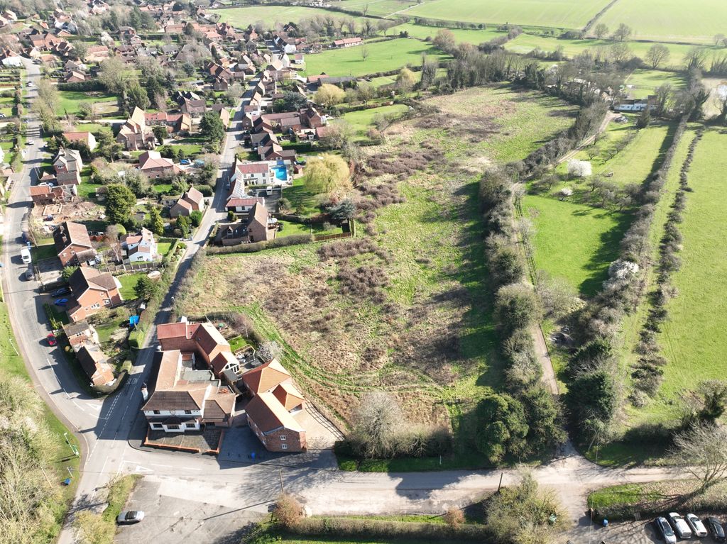 Property photo 2 of 6 Photo 7