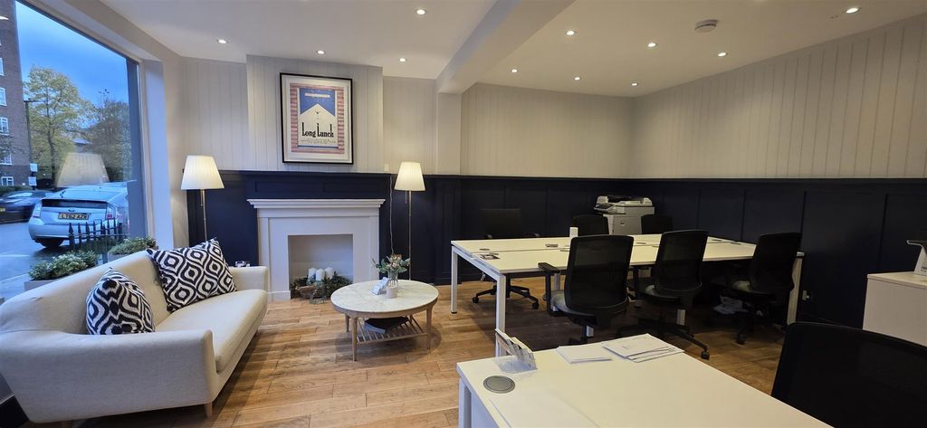 Property photo 2 of 4 20251029_152701.Jpg