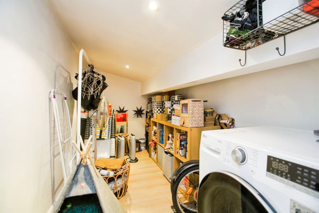 Additional image 10 of 1 bed flat for saleSowerby Street, Sowerby Bridge HX6