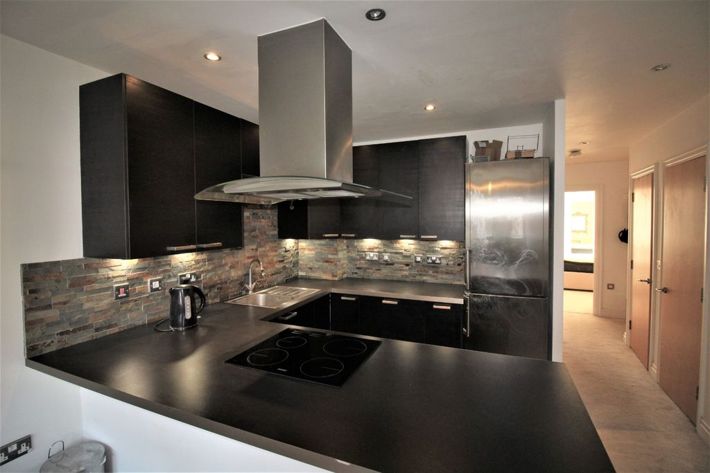Property photo 3 of 11 1659383