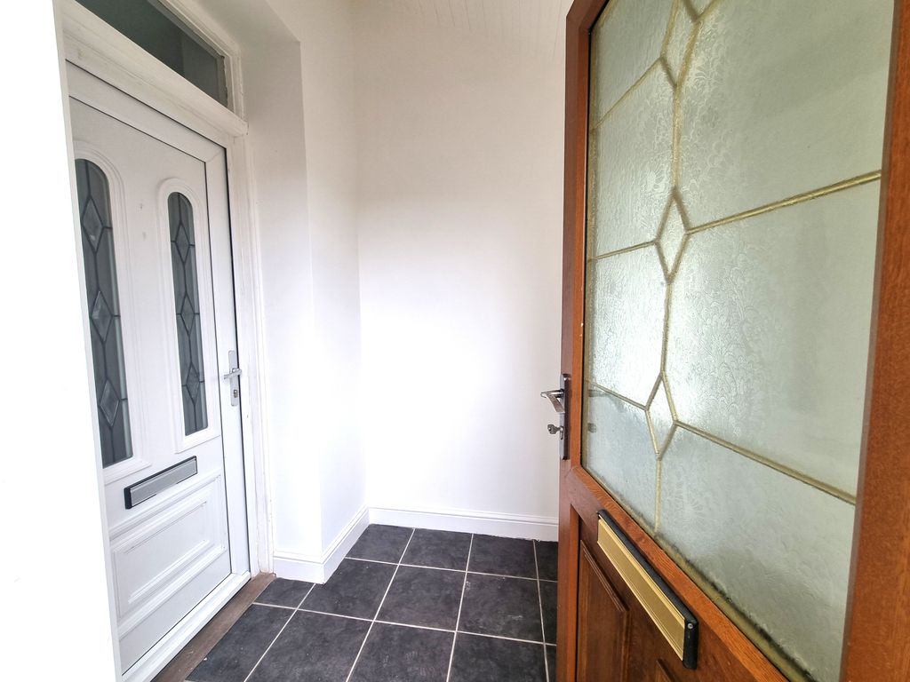 Property photo 2 of 16 Porch