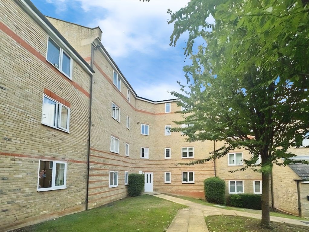 Property photo 1 of 17