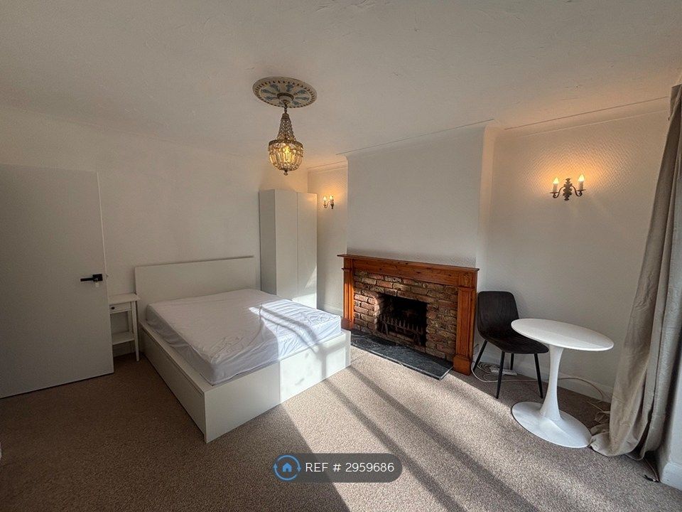 Property photo 2 of 2