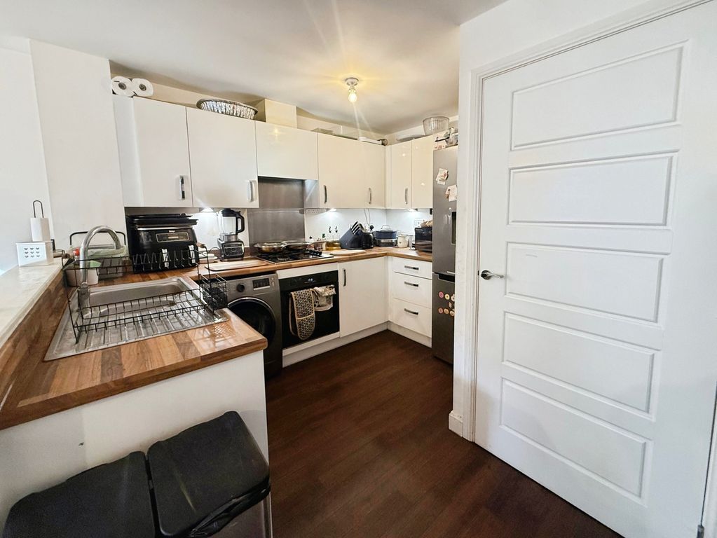 Property photo 3 of 16 Open Plan