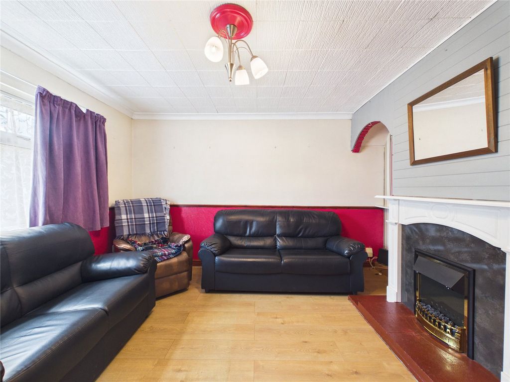 Property photo 3 of 21 Picture No. 08