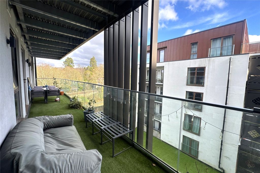 Property photo 1 of 10 Picture No. 05