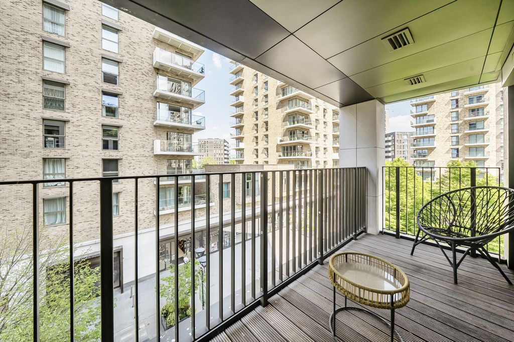 Property photo 3 of 24 1452479-12-69Ef78...