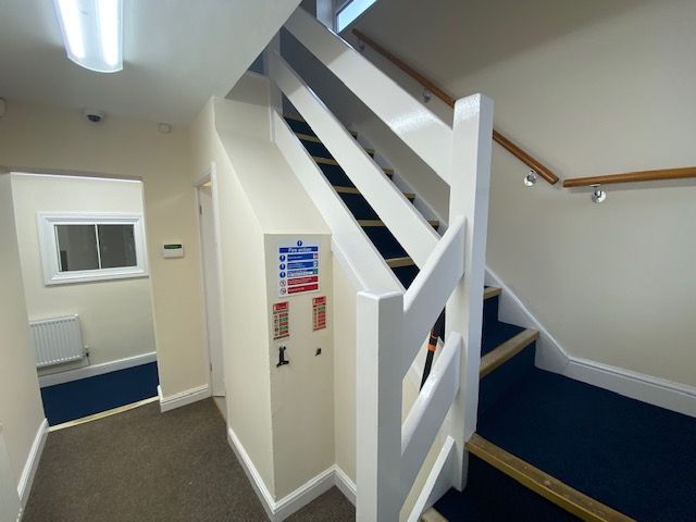 Property photo 2 of 6