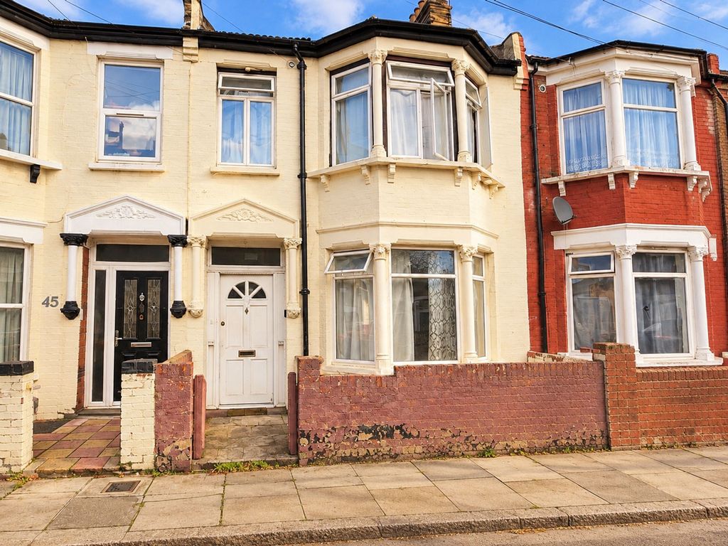 Property photo 1 of 11