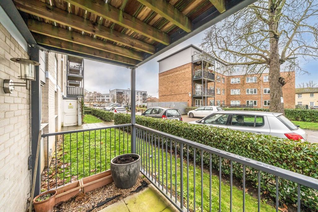 Property photo 3 of 7