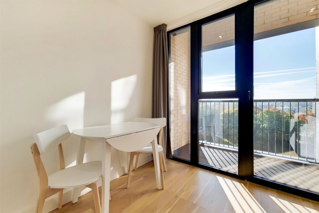 Property photo 3 of 15 Picture No. 40