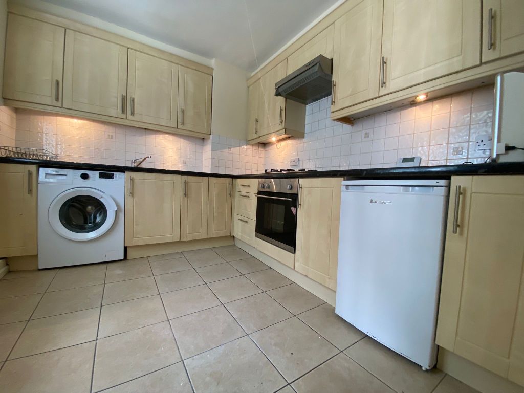 Property photo 2 of 11 Image