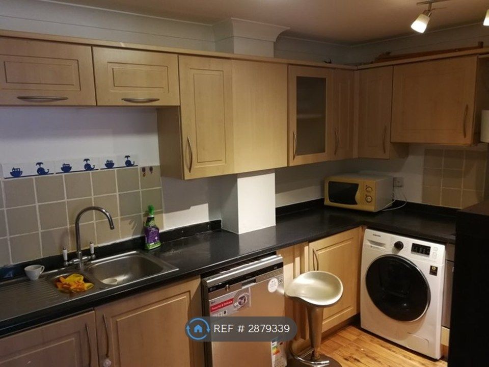 Property photo 2 of 9