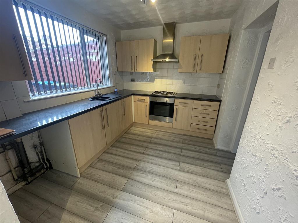 Property photo 3 of 10 19 Ern 3.Jpeg