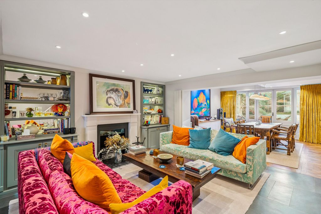 Property photo 3 of 24 Image