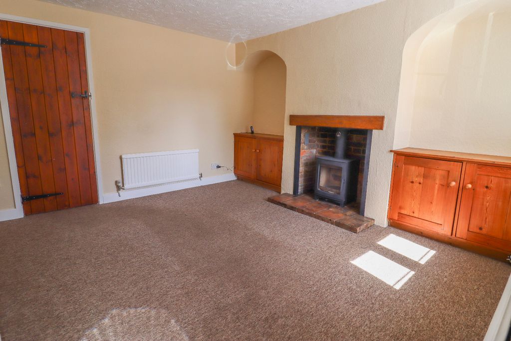 Property photo 3 of 13 5356455