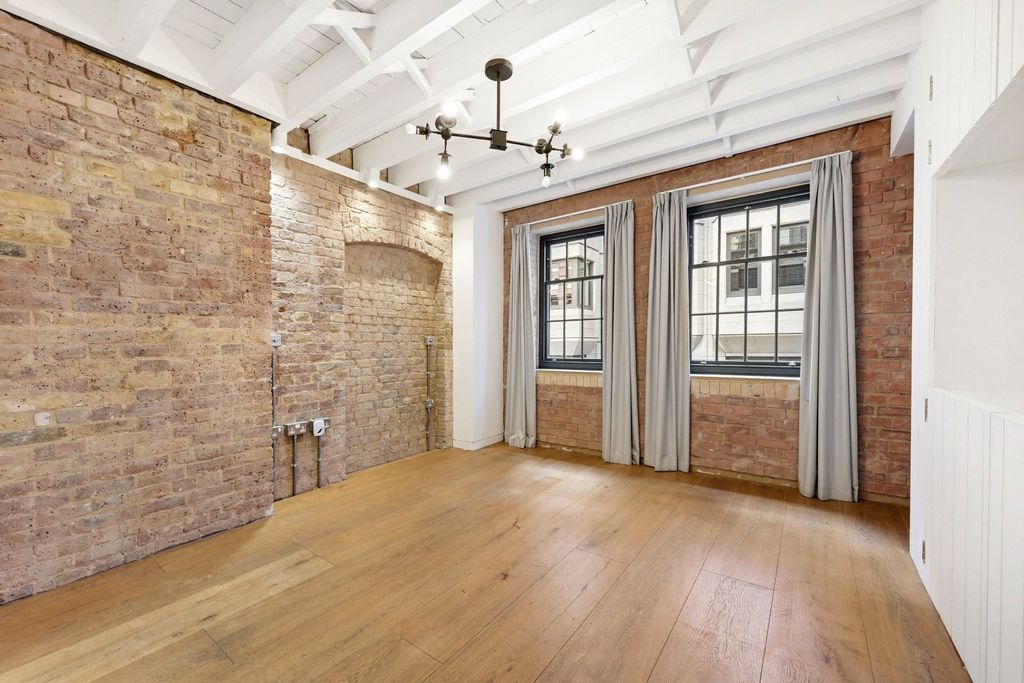 Property photo 1 of 13 Arne Street