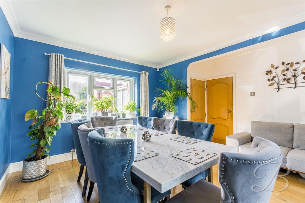 Property photo 3 of 19 Ccltd-5.Jpg