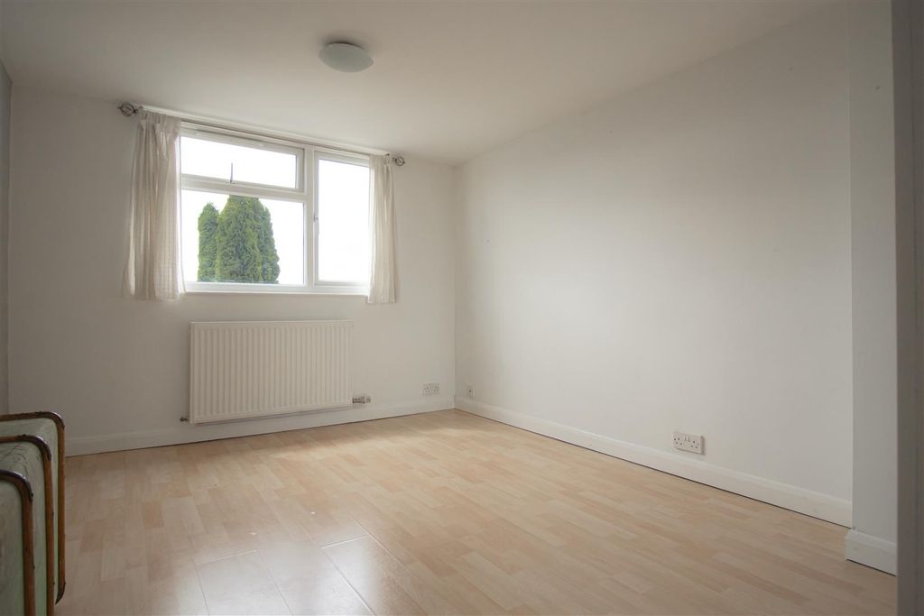 Additional image 19 of 3 bed semi-detached house for saleHolywell Road, Southam CV47