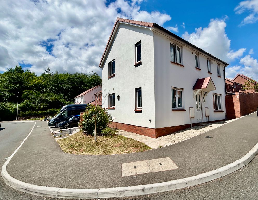 Property photo 1 of 23 Outside..