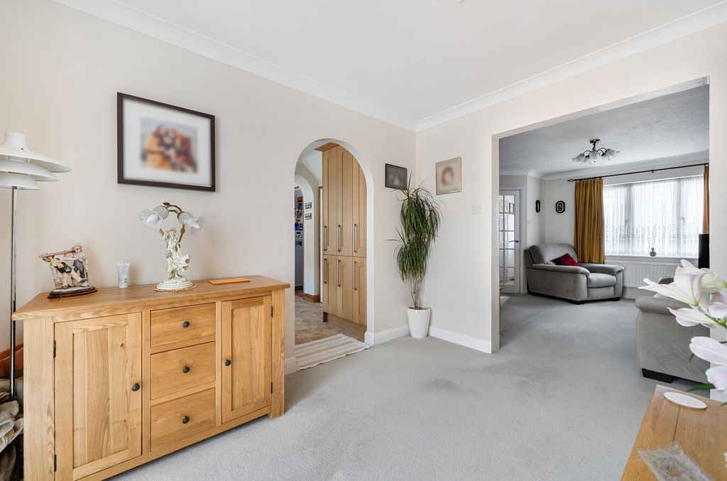 Property photo 2 of 26 1486858-15-6A5799...