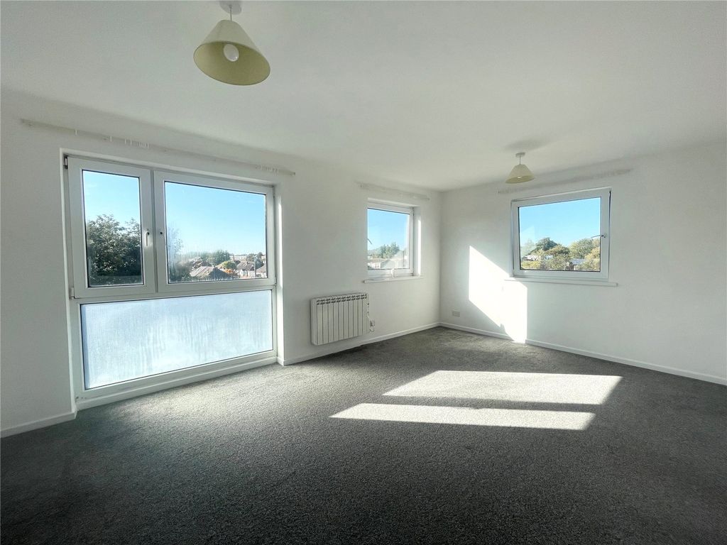 Property photo 2 of 5 Picture No. 48