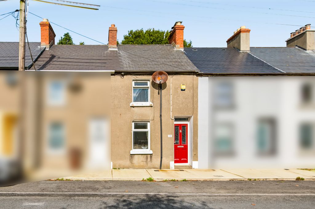 Property photo 1 of 25