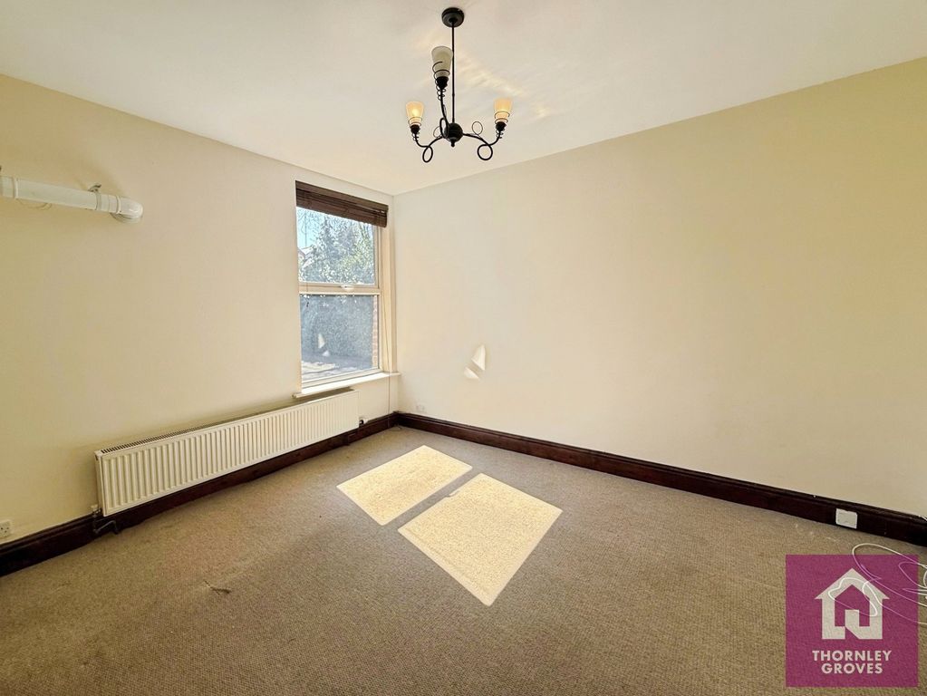 Property photo 3 of 10 Picture No. 02