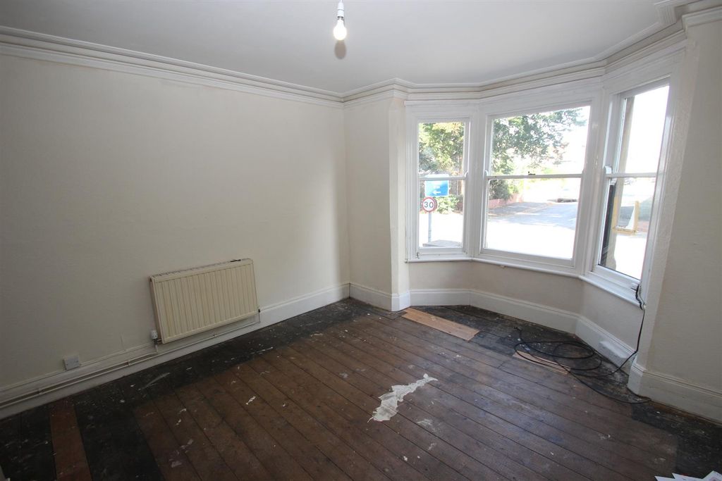 Property photo 2 of 10 2.Jpg