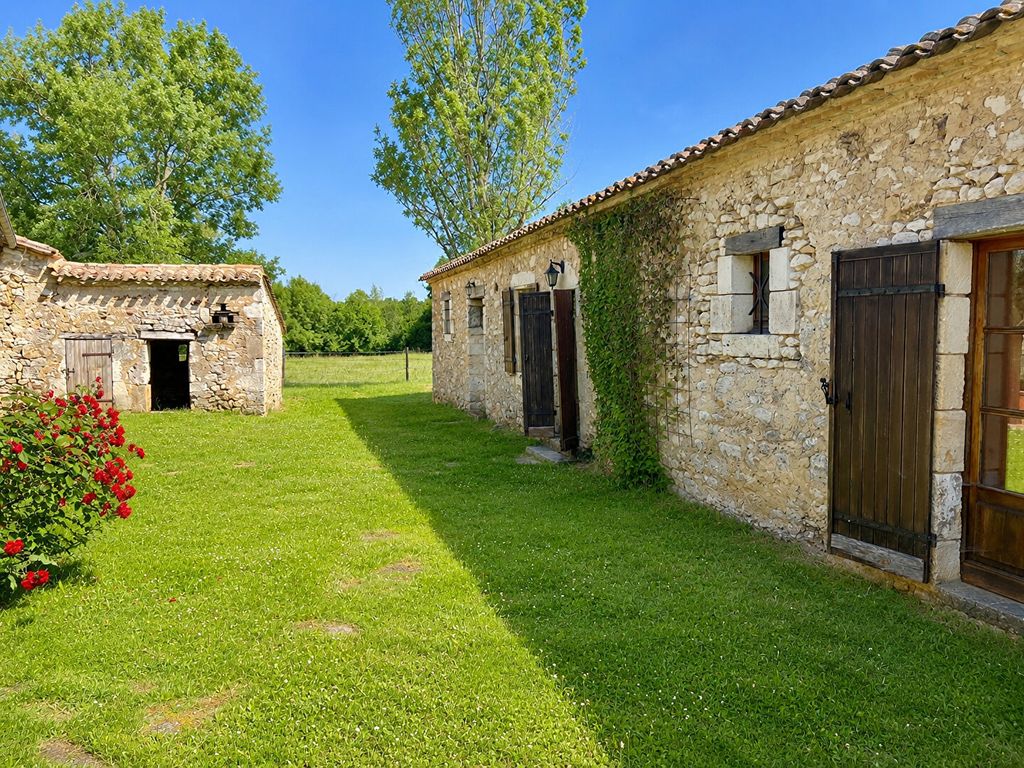 Property photo 3 of 9 58093056c