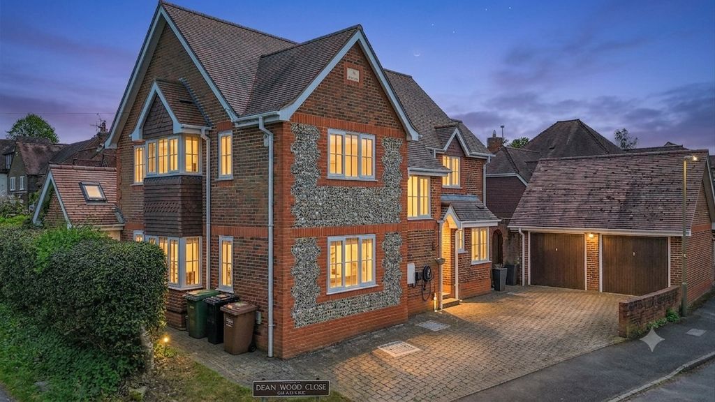 Property photo 2 of 37 5128177