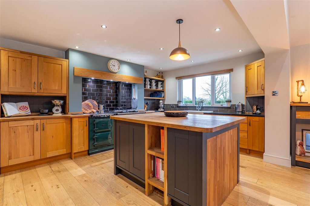 Additional image 10 of 4 bed detached bungalow for saleHolker Lane, Leyland PR26
